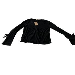 PINK ROSE black blouse flowy sleeves v-neck NWT MEDIUM